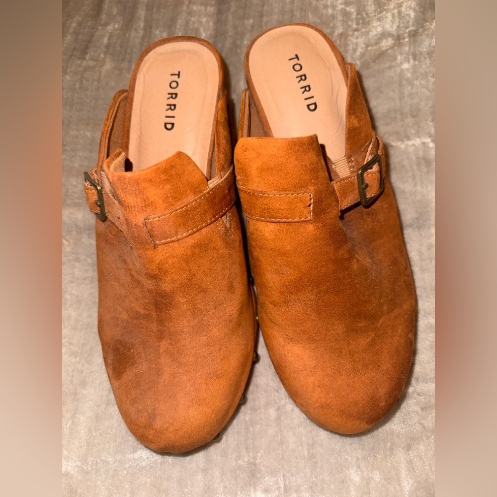 Torrid Chunky Faux Suede Clogs size 10W. Never worn outside.